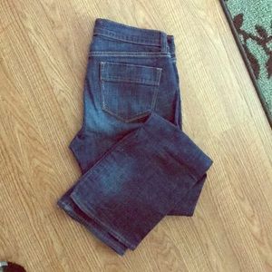 Sweetheart Fit-Medium Wash Jeans